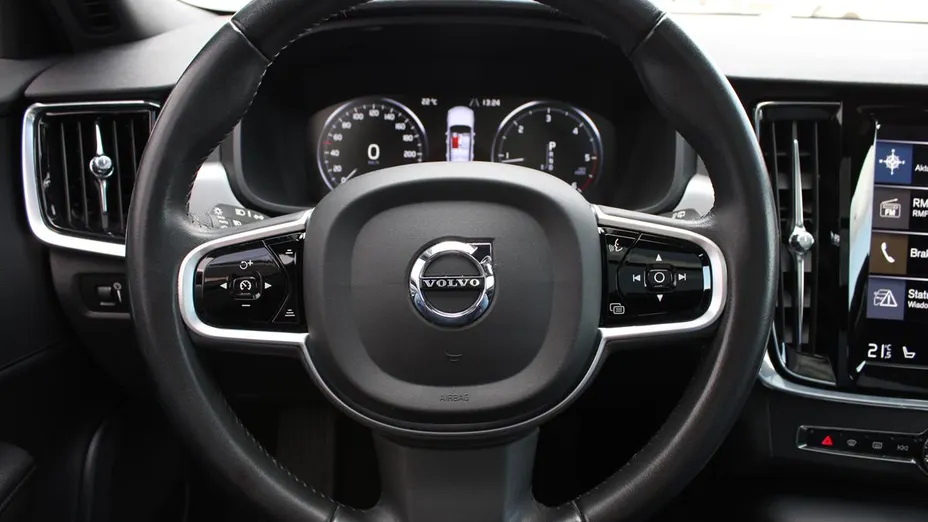 VOLVO V90 V90 CC D4 AWD aut