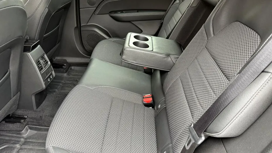 RENAULT Arkana Arkana 1.6 E-TECH Intens MMT