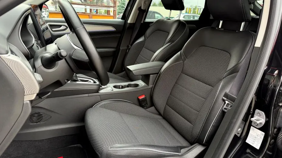 RENAULT Arkana Arkana 1.6 E-TECH Intens MMT