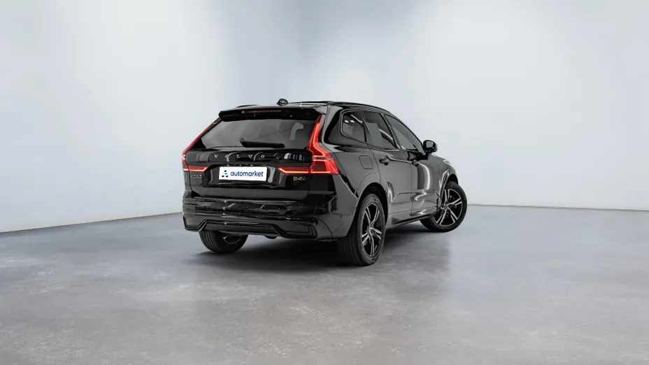 VOLVO XC60 XC60 B4 D AWD Plus Dark aut