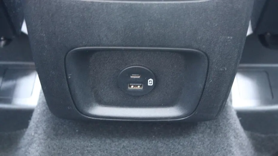 FORD Kuga Kuga 2.5 FHEV FWD Titanium