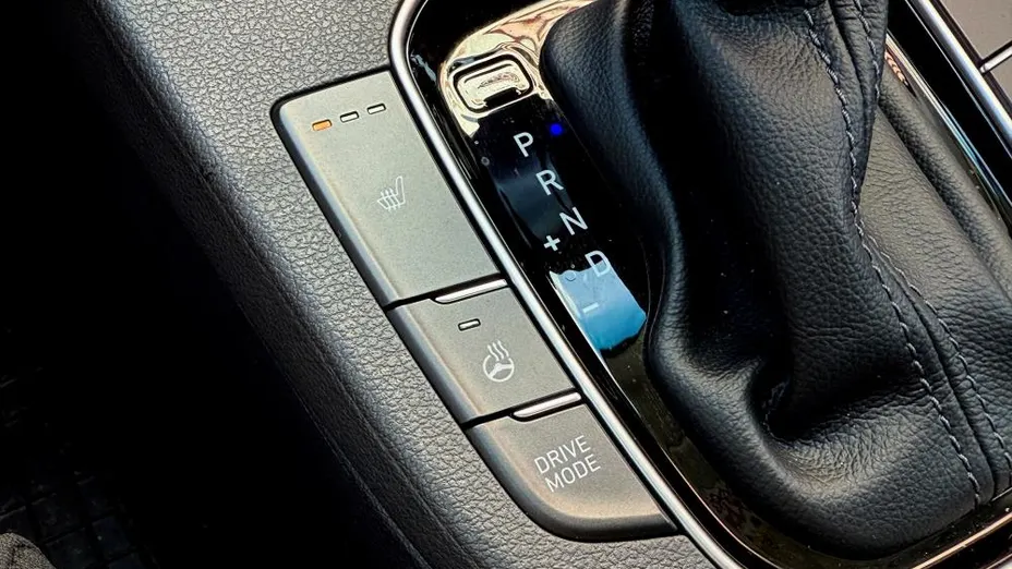 HYUNDAI i30 i30 1.5 T-GDI 48V Smart DCT
