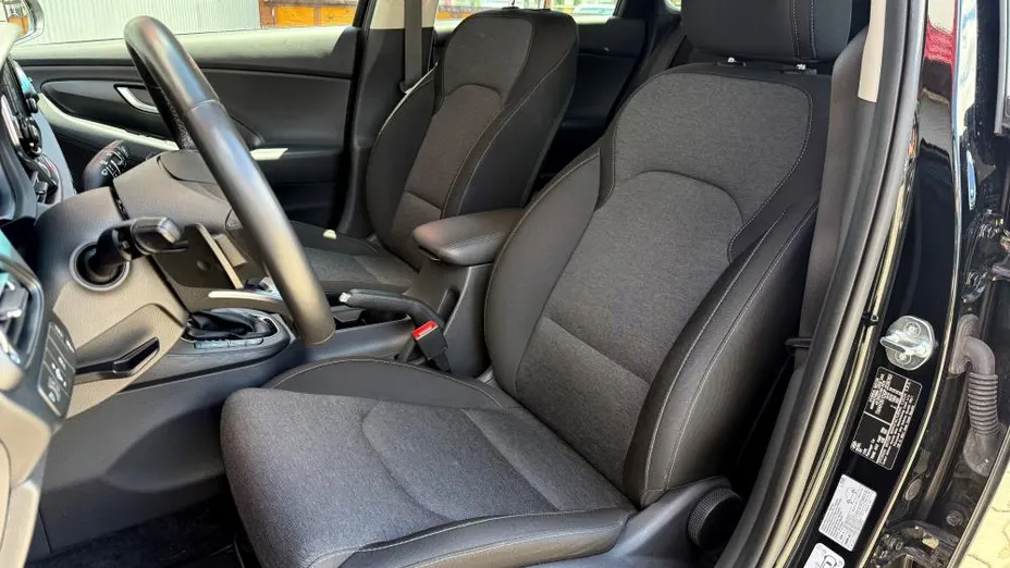HYUNDAI i30 i30 1.5 T-GDI 48V Smart DCT
