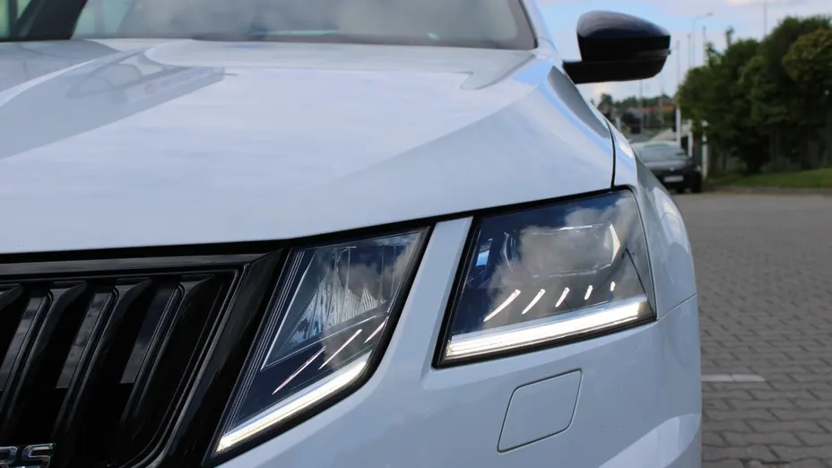 SKODA Octavia Octavia 2.0 TDI SCR 4x4 RS DSG