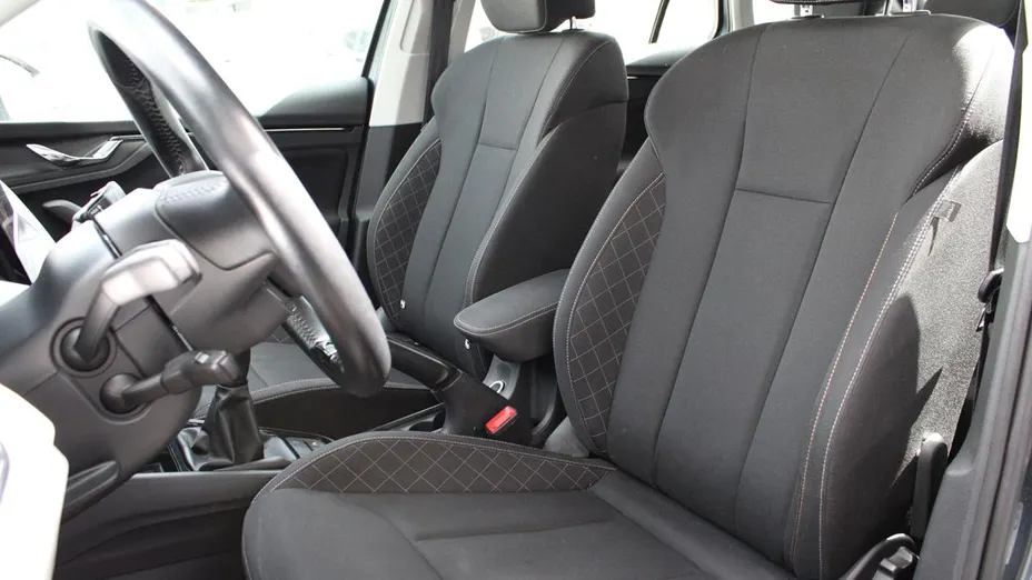 SKODA Kamiq Kamiq 1.0 TSI Active