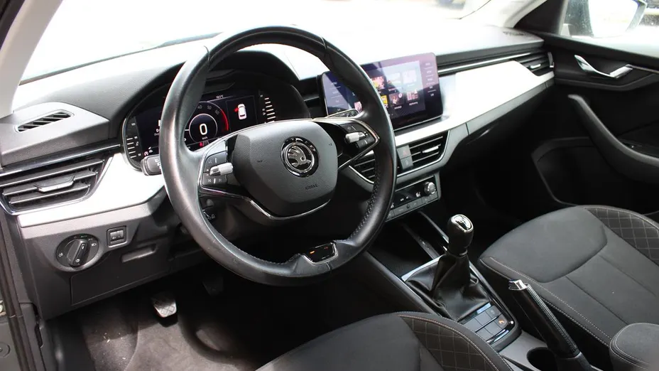 SKODA Kamiq Kamiq 1.0 TSI Active