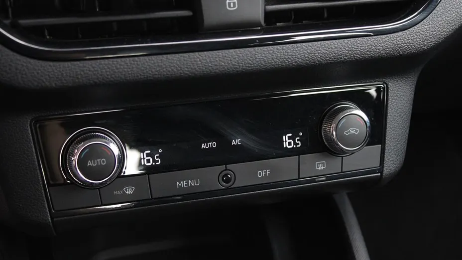 SKODA Kamiq Kamiq 1.0 TSI Active