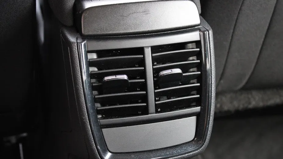 SKODA Kamiq Kamiq 1.0 TSI Active