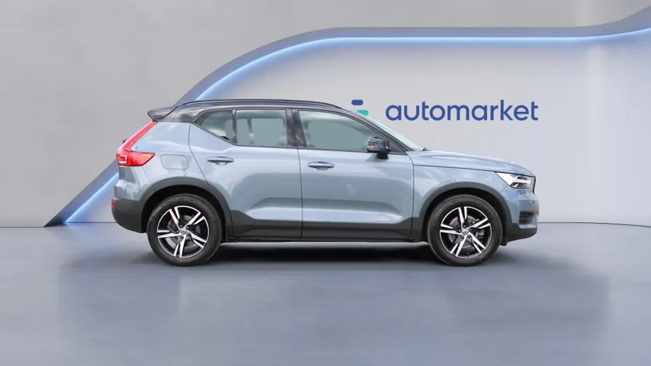 VOLVO XC40 XC40 B4 B R-Design aut