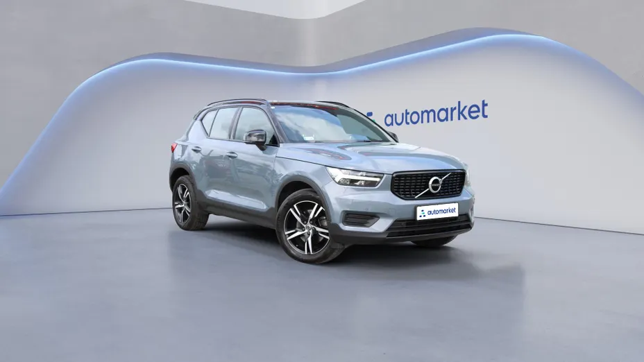 VOLVO XC40 XC40 B4 B R-Design aut