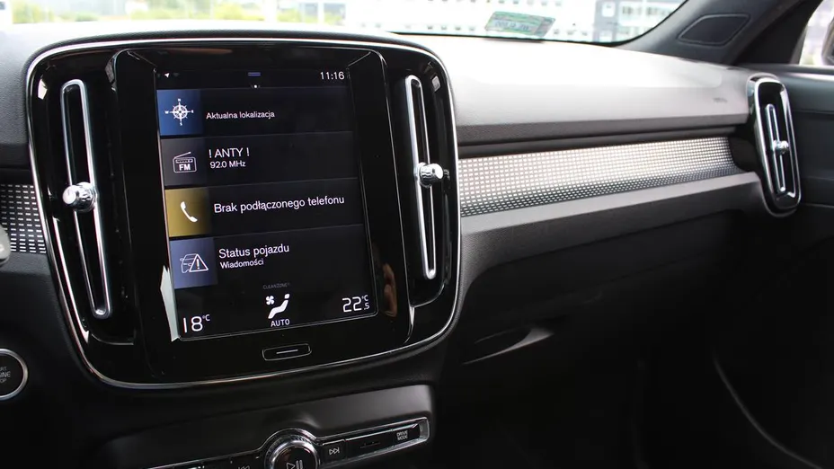VOLVO XC40 XC40 B4 B R-Design aut