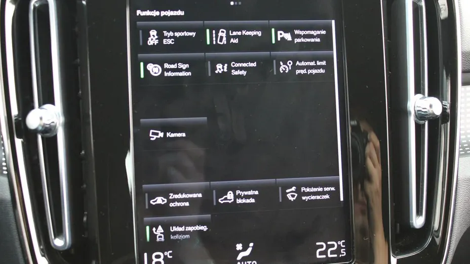 VOLVO XC40 XC40 B4 B R-Design aut