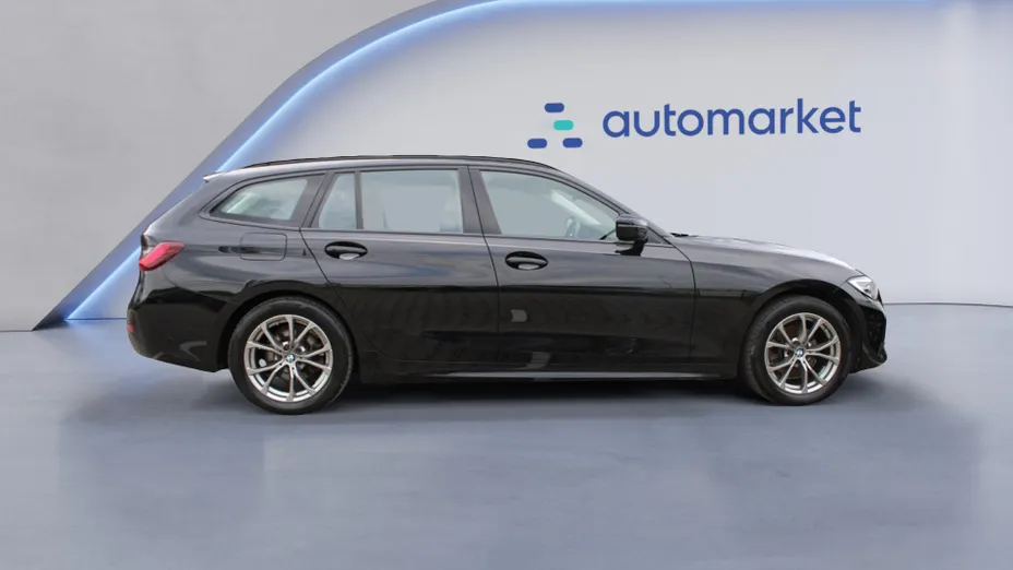 BMW Seria 3 320d xDrive Sport Line aut