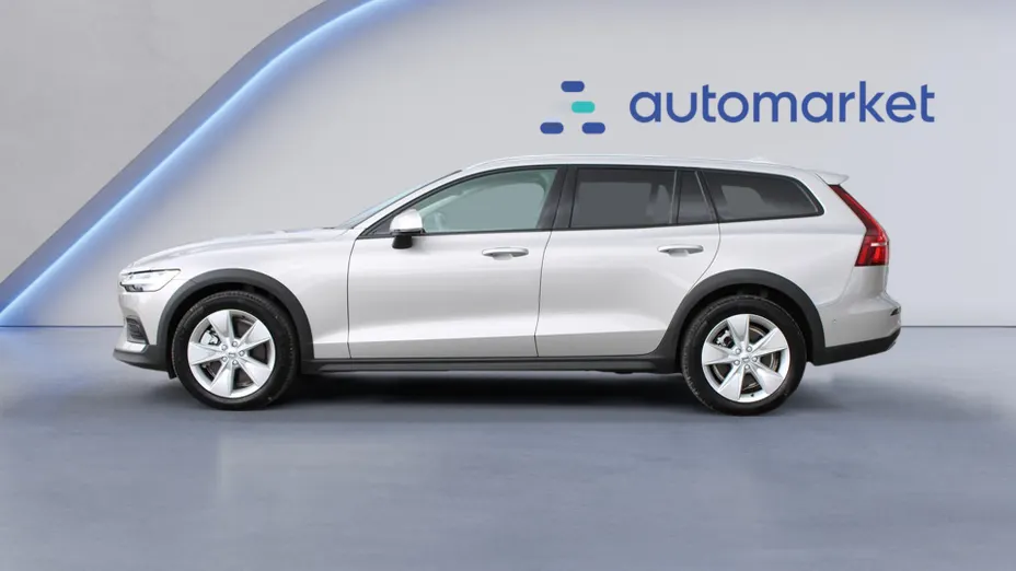 VOLVO V60 V60 CC Core B4 D AWD aut