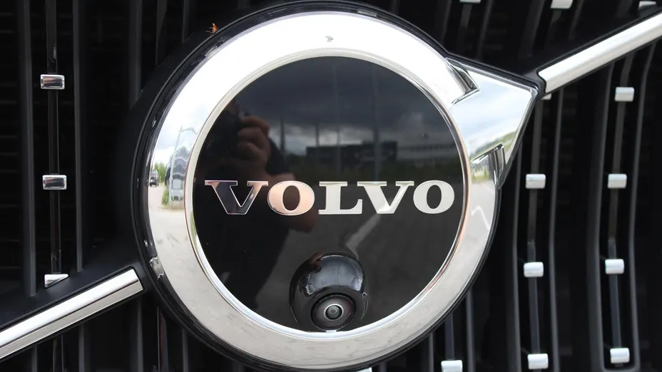 VOLVO V60 V60 CC Core B4 D AWD aut