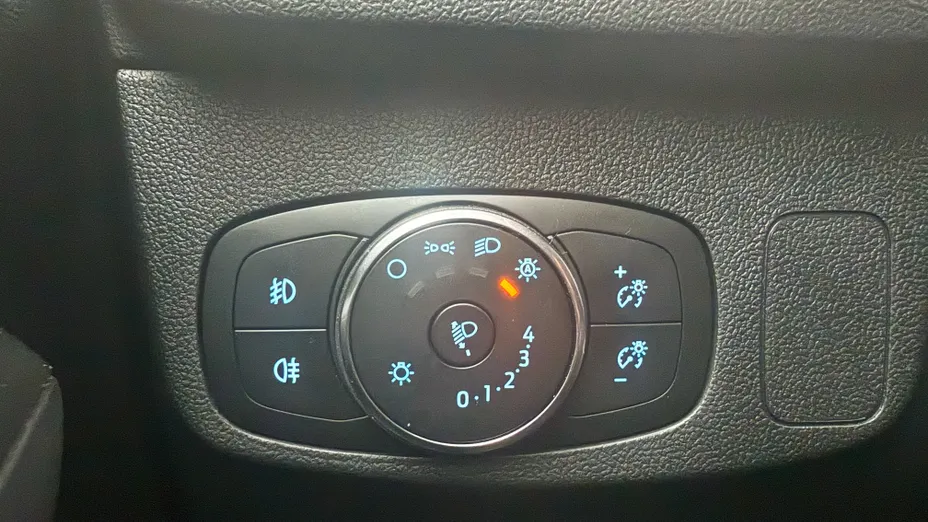 FORD Focus Focus 1.5 EcoBlue ST-Line X aut