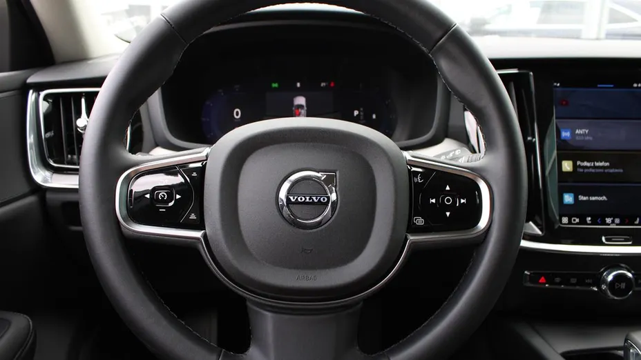 VOLVO V60 V60 CC Core B4 D AWD aut