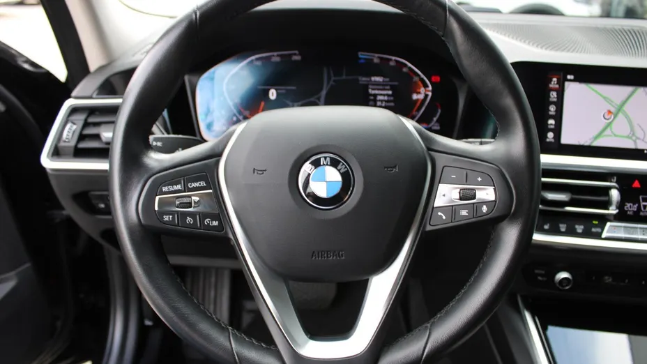 BMW Seria 3 320d xDrive Sport Line aut