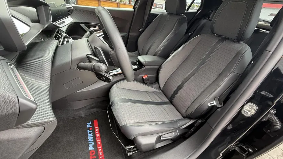 PEUGEOT 2008 2008 1.2 PureTech Allure S&S EAT8