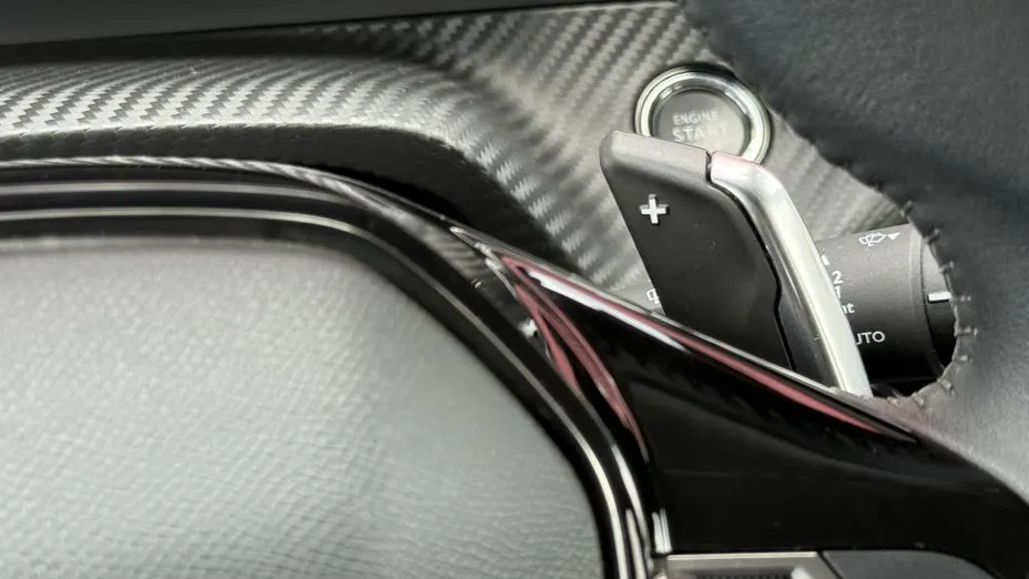 PEUGEOT 2008 2008 1.2 PureTech Allure S&S EAT8