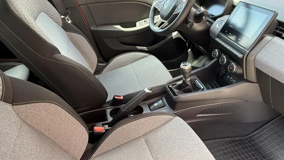 RENAULT Clio Clio 1.0 TCe Techno