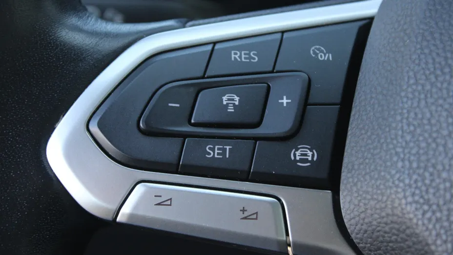 VOLKSWAGEN Golf Golf VIII 2.0 TDI Life