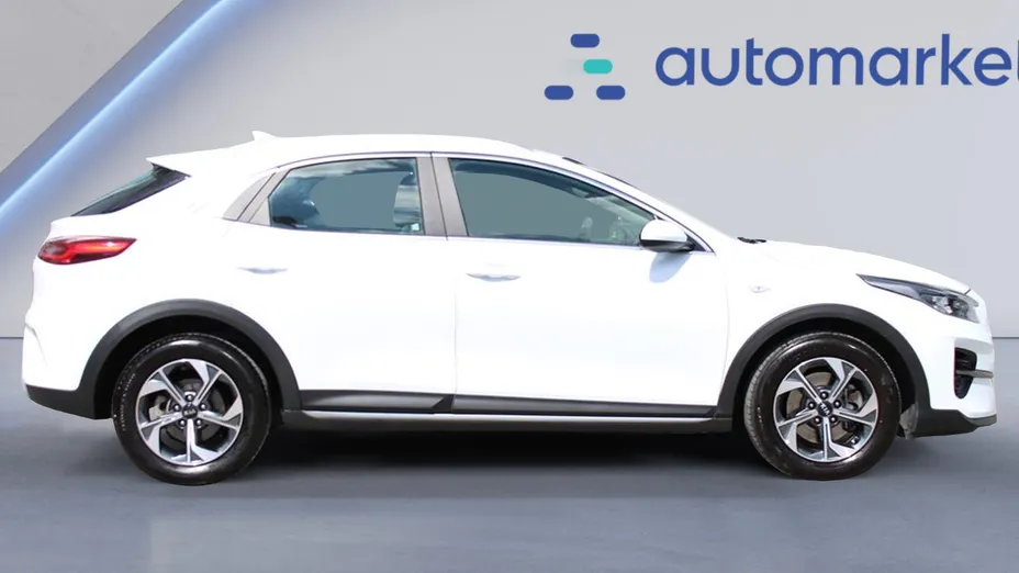 KIA XCeed XCeed 1.5 T-GDI L Business Line DCT