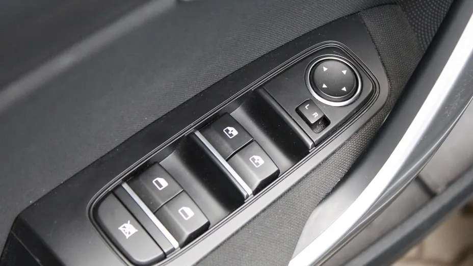 KIA XCeed XCeed 1.5 T-GDI L Business Line DCT