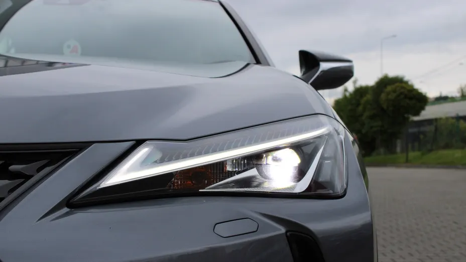LEXUS UX UX 250h GPF Business Edition 2WD