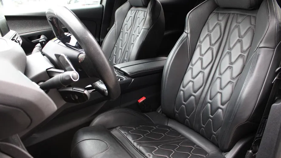 PEUGEOT 3008 3008 1.6 PureTech GPF GT Line S&S EAT8