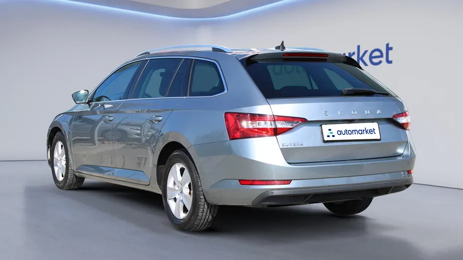 SKODA Superb Superb 2.0 TDI Ambition DSG7