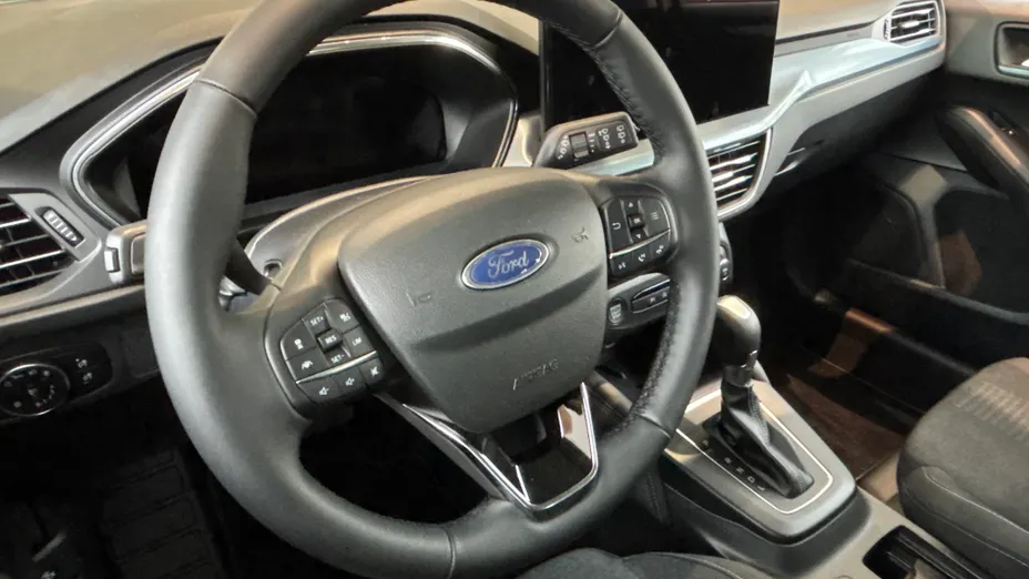 FORD Focus Focus 1.0 EcoBoost mHEV Active X aut Nowy