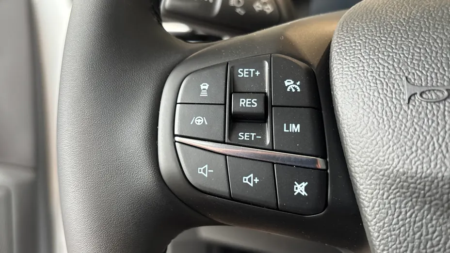 FORD Focus Focus 1.0 EcoBoost mHEV Active X aut Nowy