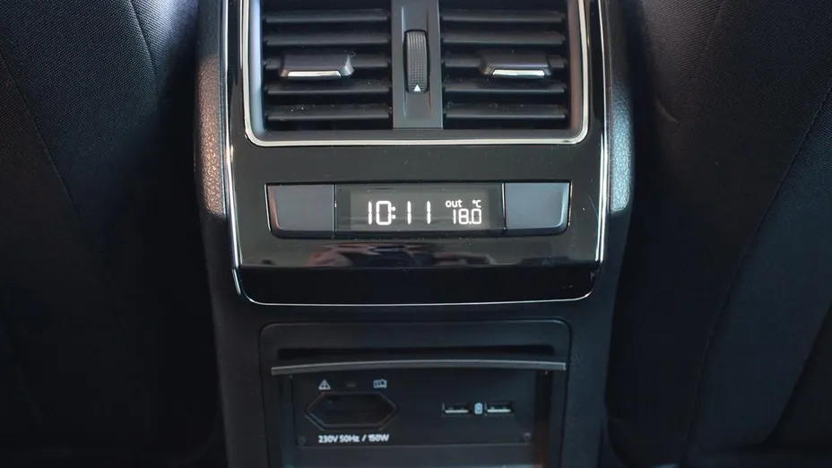 SKODA Superb Superb 2.0 TDI Ambition DSG7