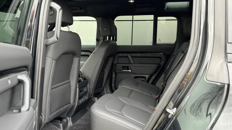 LAND ROVER Defender Defender 110 3.0 D250 mHEV S