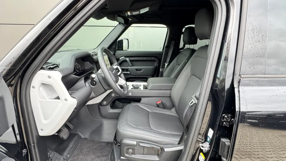 LAND ROVER Defender Defender 110 3.0 D250 mHEV S