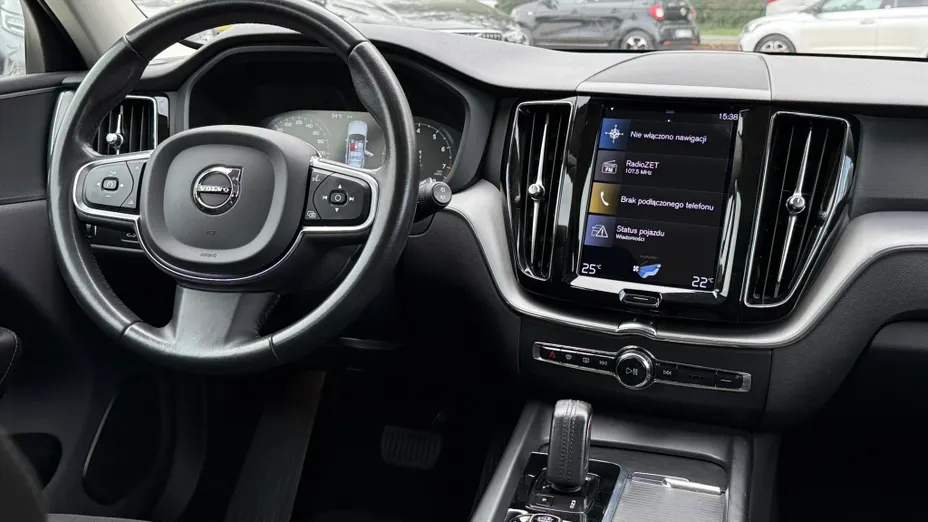VOLVO XC60 XC60 B4 B Momentum aut