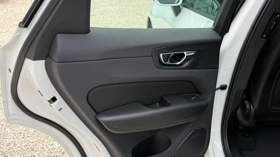 VOLVO XC60 XC60 B4 B Momentum aut