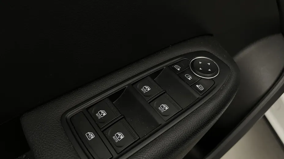 RENAULT Arkana Arkana 1.6 E-TECH Zen MMT