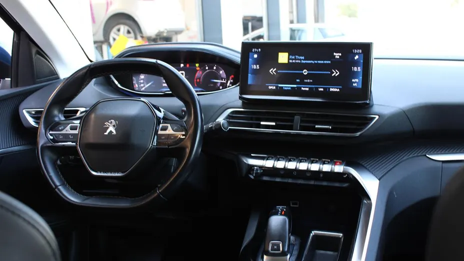 PEUGEOT 3008 3008 1.5 BlueHDi Allure S&S EAT8