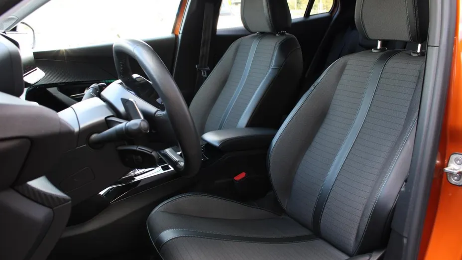 PEUGEOT 2008 2008 1.2 PureTech Allure S&S EAT8
