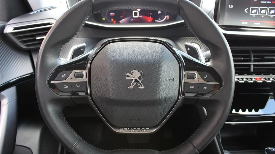 PEUGEOT 2008 2008 1.2 PureTech Allure S&S EAT8