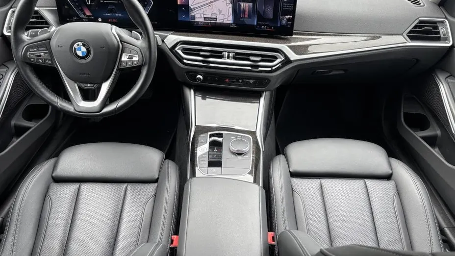 BMW Seria 3 320d xDrive mHEV Luxury Line aut