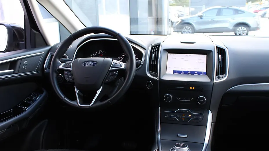 FORD S-MAX S-MAX 2.0 EcoBlue Titanium aut