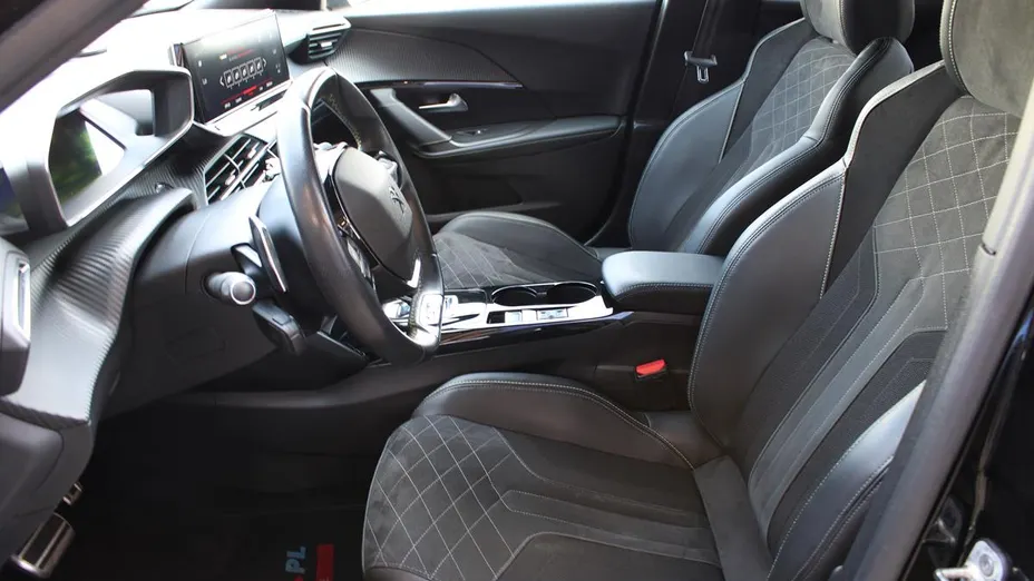 PEUGEOT 2008 2008 1.2 PureTech GT S&S EAT8