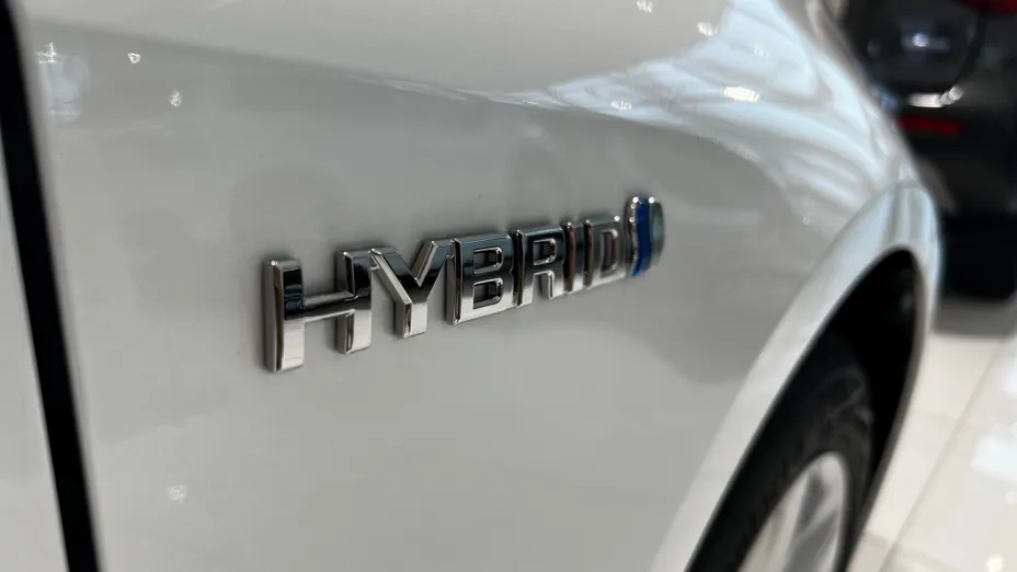 SUZUKI Swace Swace 1.8 Hybrid Premium Plus CVT Nowy