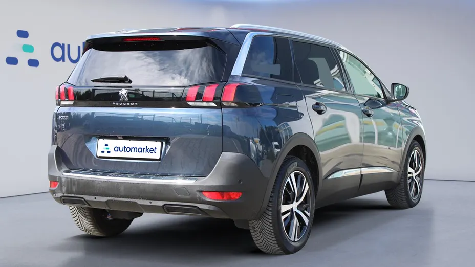 PEUGEOT 5008 5008 1.6 PureTech Allure S&S EAT8