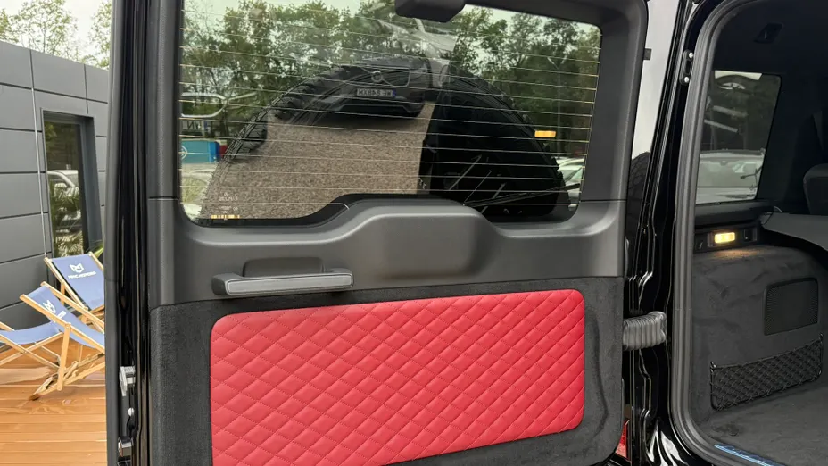 MERCEDES-BENZ Klasa G AMG G 63 4x4