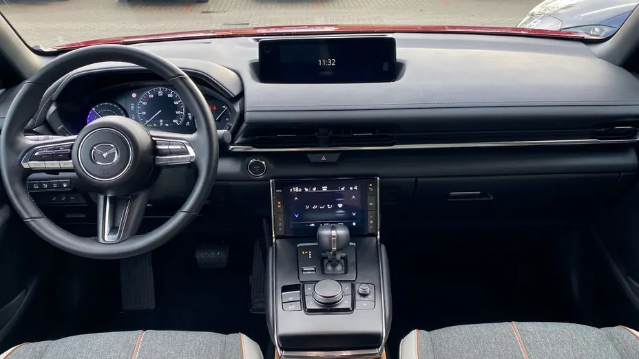 MAZDA MX-30 MX-30 R-EV PHEV Makoto