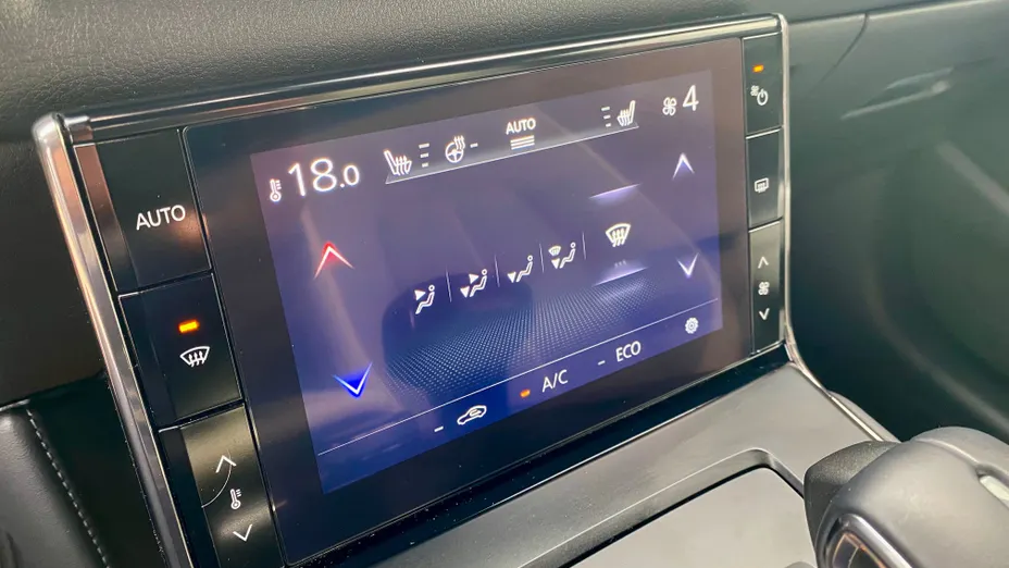 MAZDA MX-30 MX-30 R-EV PHEV Makoto